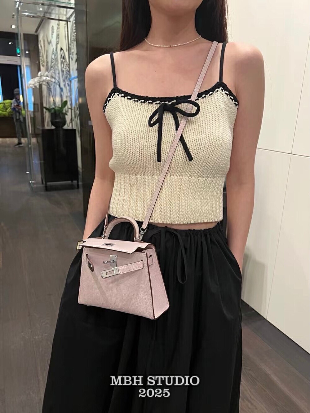 MBH Palm Grain Cowhide Second Generation Kelly Bag Leather Handbag Crossbody with Shoulder Strap - Image 3
